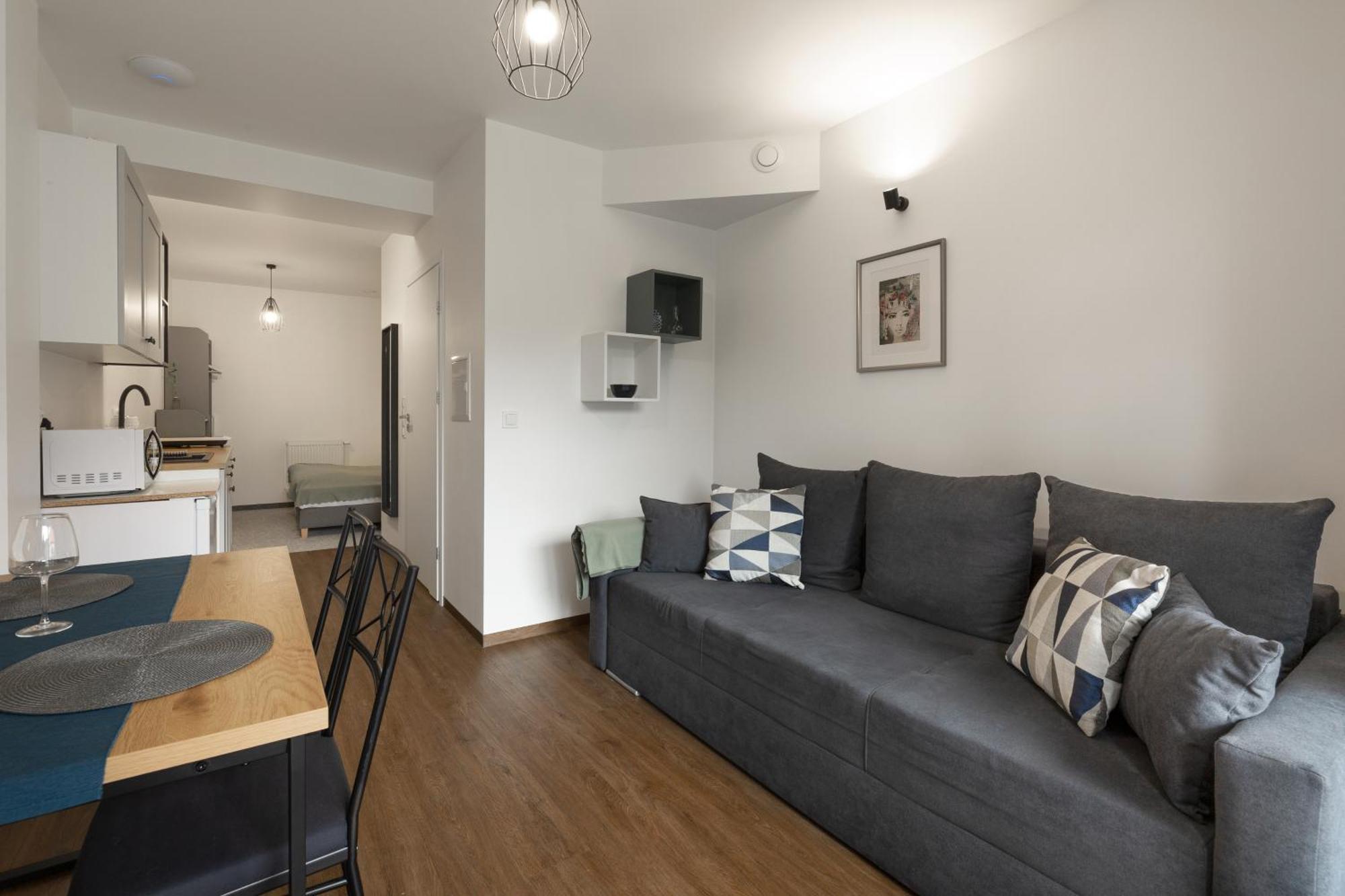 Apartamenty Wczasowa - Komfort Z Narciarnia Kudowa-Zdrój Szoba fotó
